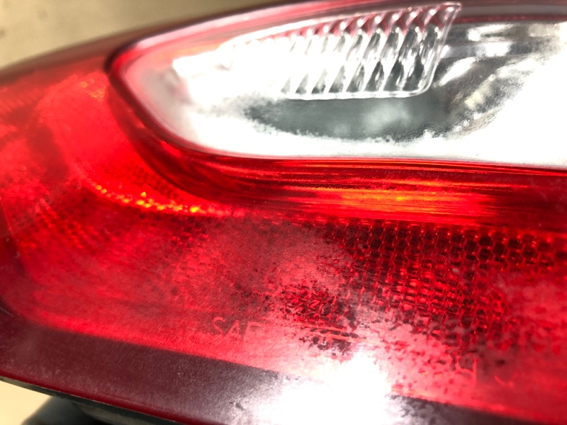 Фонарь внутренний задний правый FORD FUSION 14- Седан 2.5 Фонарь внутренний задний правый FORD FUSION 14- Седан 2.5