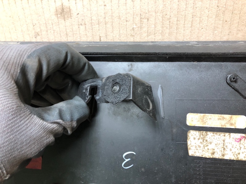 Накладка крышки багажника FORD FUSION 14- Седан 2.5