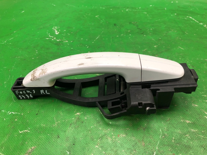 Ручка двери наружная задняя левая FORD FOCUS 10-18 2015 CB8 2.0 XQDA CV6Z-5422404-CA Б/У