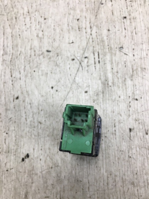 Кнопка NISSAN NV200 USA 13- M20XUS 2.0 MR20DE