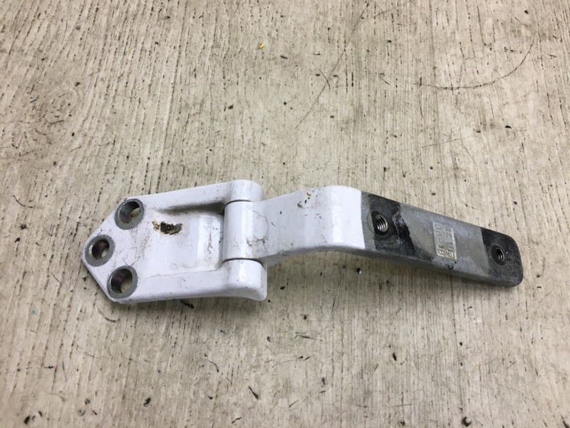 Петля двери верхняя задняя левая NV200 USA 13- 2020 M20XUS 2.0 MR20DE