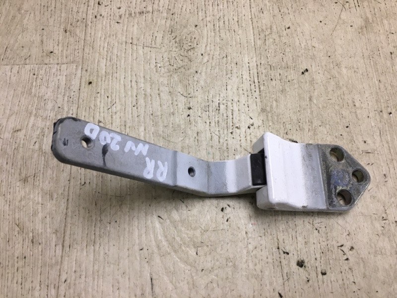 Петля двери верхняя задняя правая NISSAN NV200 USA 13- 2020 M20XUS 2.0 MR20DE 90400-JX50B Б/У