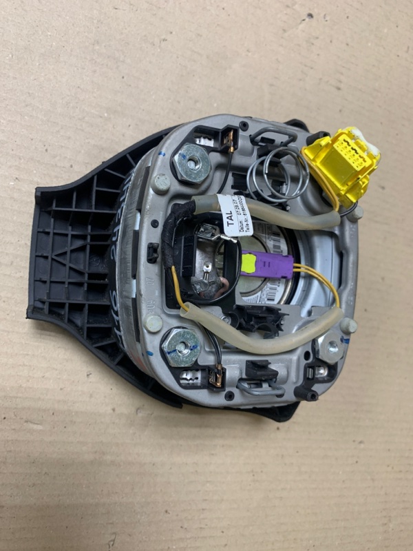 Подушка безопасности в руль JETTA 05-10 2007 Седан 2.5