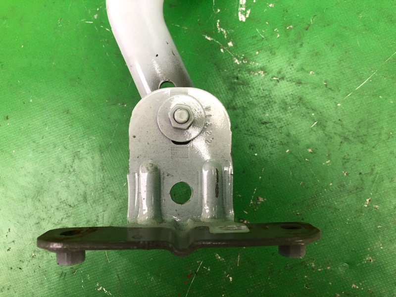 Петля крышки багажника левая FOCUS 10-18 2015 CB8 2.0 XQDA