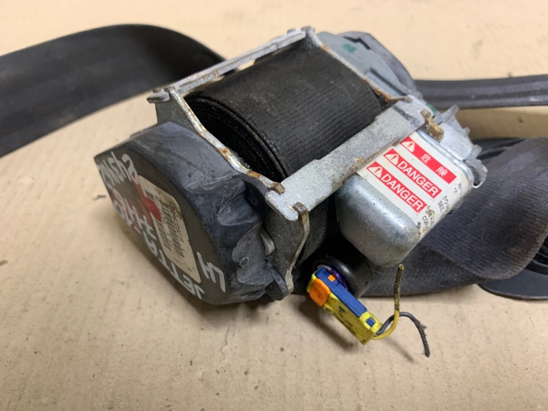 Ремень безопасности передний левый JETTA 05-10 2007 Седан 2.5