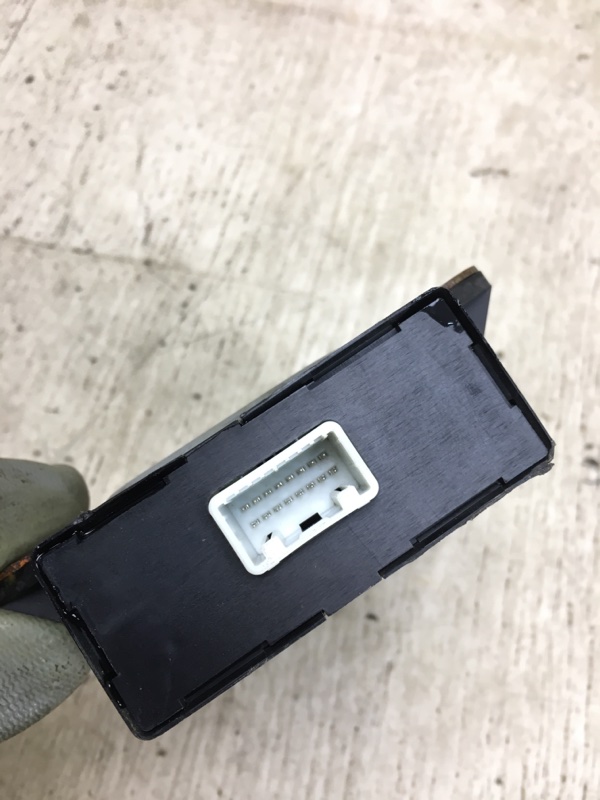 Блок электронный NISSAN NV200 USA 13- M20XUS 2.0 MR20DE