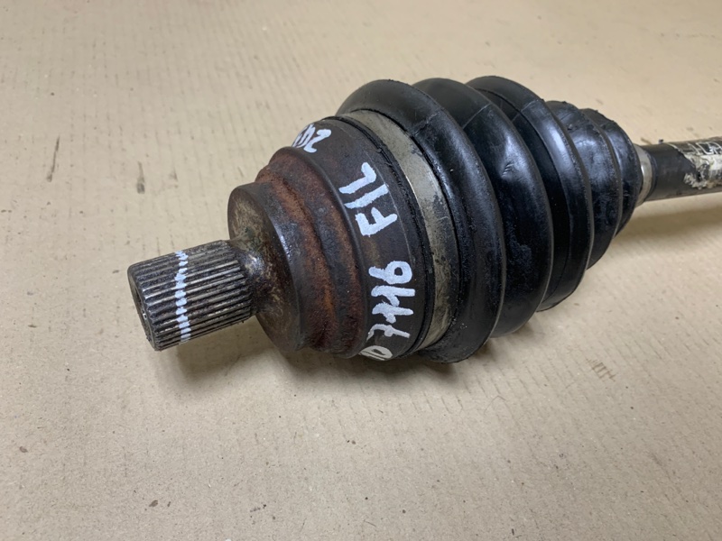 Привод передний левый JETTA USA 10-17 2011 CBTA 2.5L