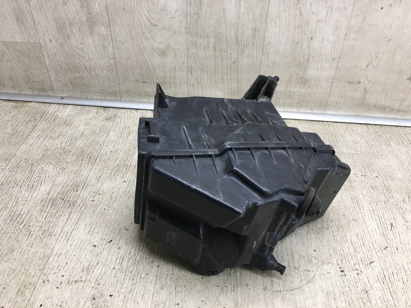 Корпус воздушного фильтра NV200 USA 13- 2020 M20XUS 2.0 MR20DE