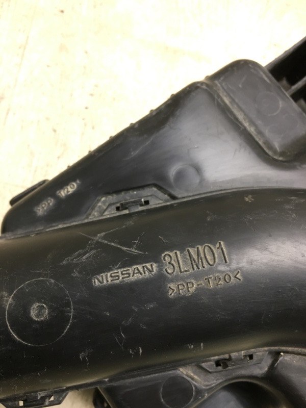 Резонатор воздушного фильтра NV200 USA 13- 2020 M20XUS 2.0 MR20DE