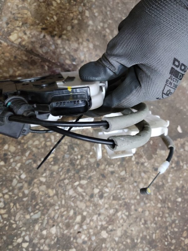 Замок двери передний левый KIA SOUL PS 13-19 PS 2.0 Замок двери передний левый KIA SOUL PS 13-19 PS 2.0