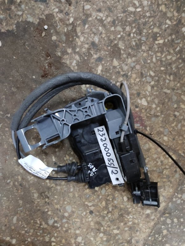 Замок двери передний левый HYUNDAI SONATA YF 10-14 Седан 2.4