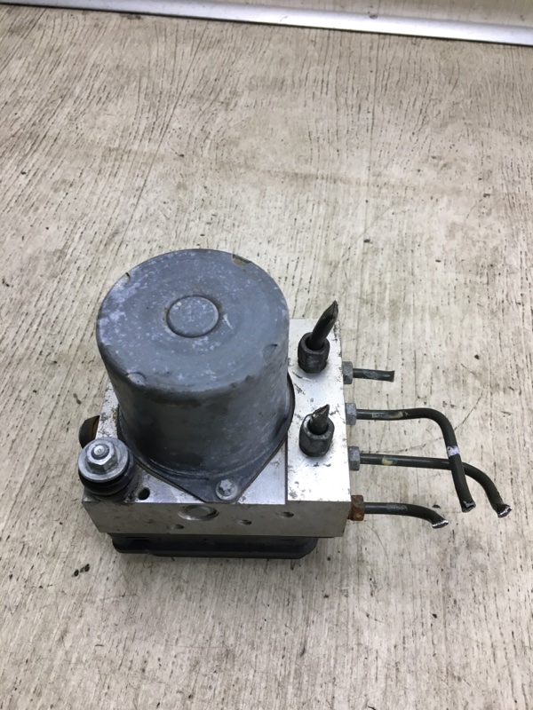 Блок ABS NISSAN NV200 USA 13- M20XUS 2.0 MR20DE