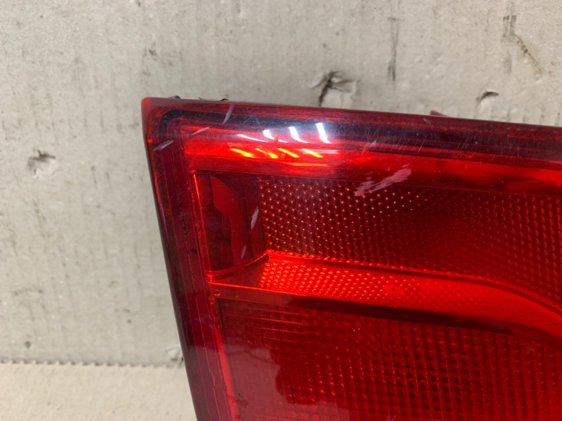 Фонарь внутренний левый VOLKSWAGEN JETTA USA 10-17 CBTA 2.5L