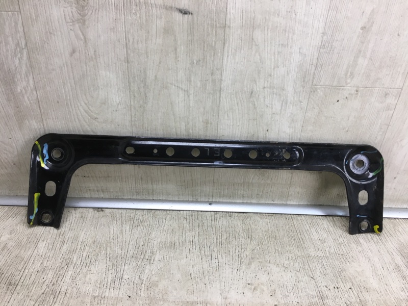 Балка двигателя поперечная NV200 USA 13- 2020 M20XUS 2.0 MR20DE