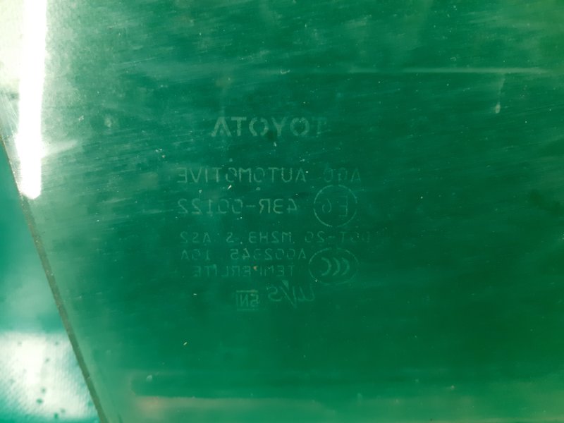 Стекло двери заднее правое PRIUS 16- 2016 Хэтчбек 1.8 2ZRFXE Стекло двери заднее правое PRIUS 16- 2016 Хэтчбек 1.8 2ZRFXE