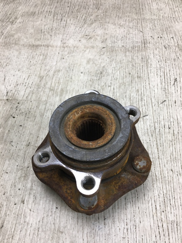 Ступица передняя левая NV200 USA 13- 2015 M20XUS 2.0 MR20DE