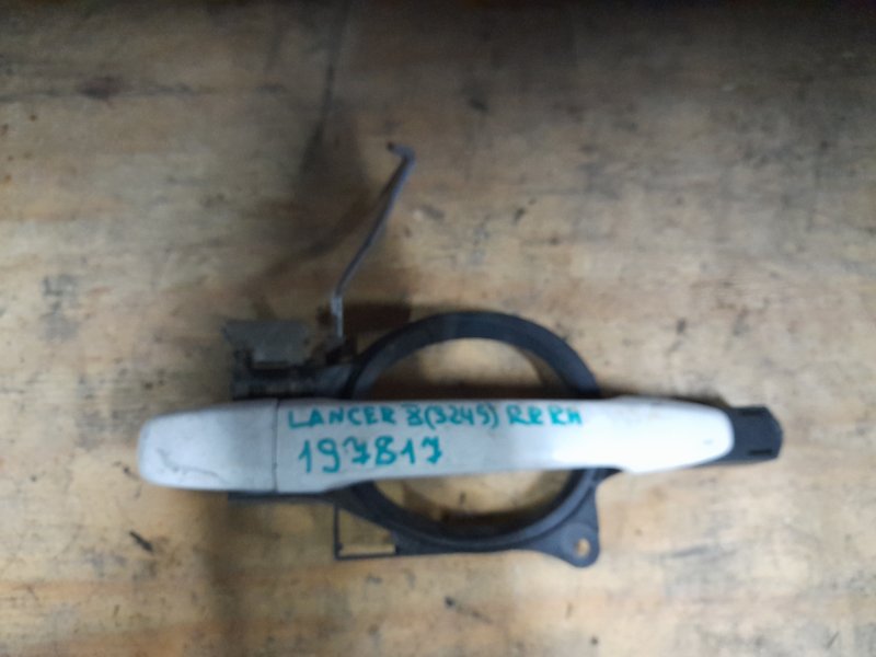 Ручка двери наружная задняя правая MITSUBISHI LANCER X 10 07-15 2011 Седан 2.0 5716A014WA Б/У