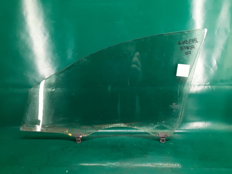 Стекло двери переднее правое FORTE/CERATO TD 08-13 2012 Седан G4KD 2.0L Стекло двери переднее правое FORTE/CERATO TD 08-13 2012 Седан G4KD 2.0L