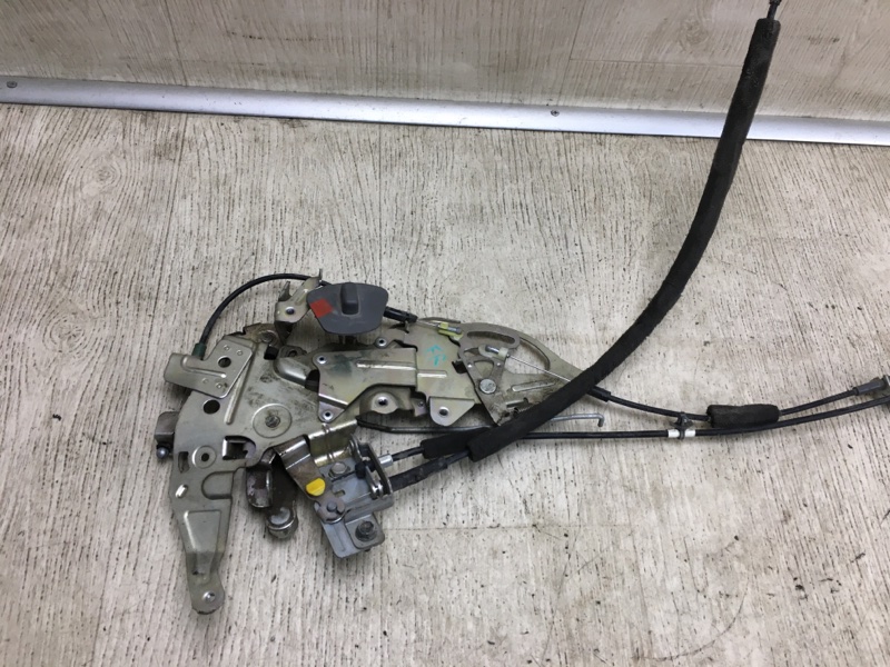 Замок двери боковой передний правый NV200 USA 13- 2015 M20XUS 2.0 MR20DE