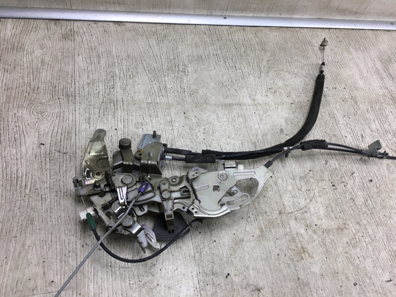 Замок двери боковой передний правый NV200 USA 13- 2015 M20XUS 2.0 MR20DE