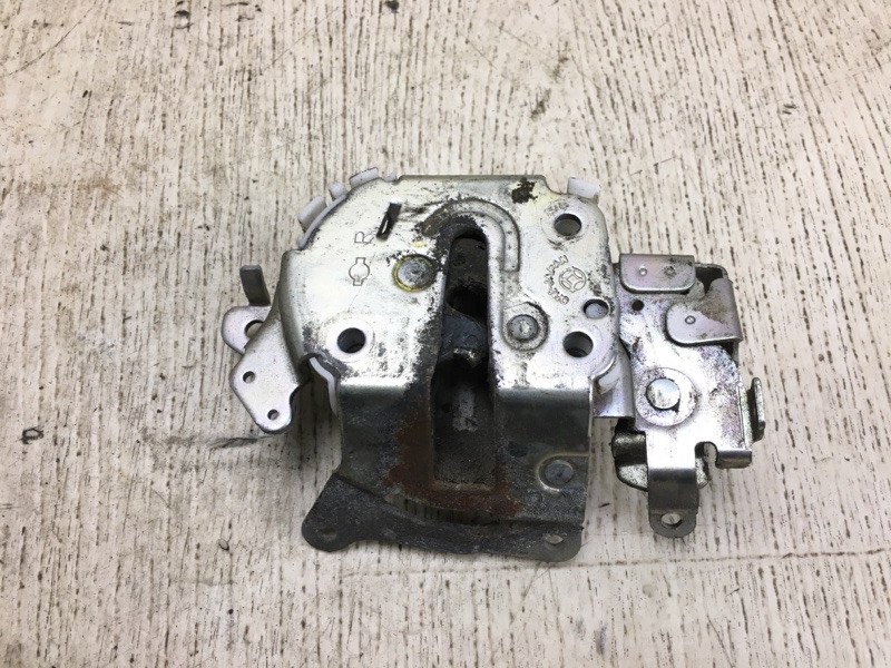 Замок двери боковой передний правый NISSAN NV200 USA 13- 2015 M20XUS 2.0 MR20DE 82500-9SG0A Б/У