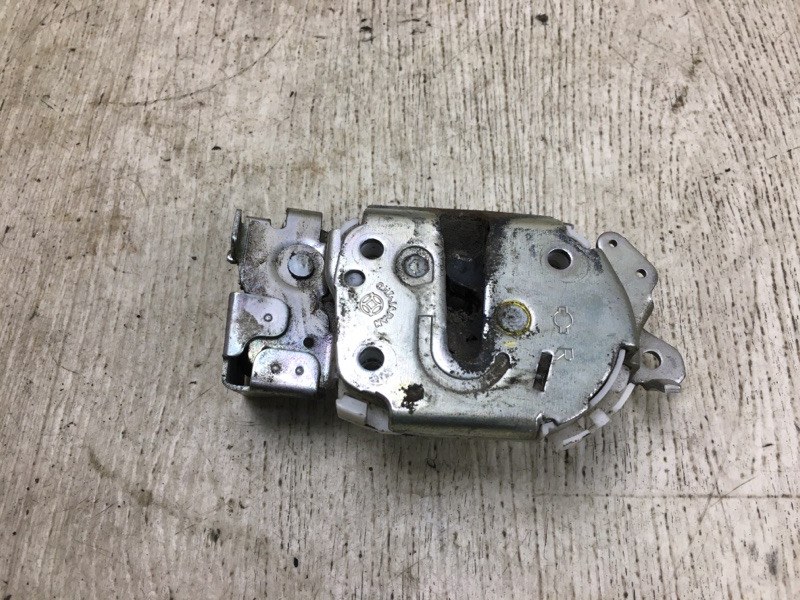 Замок двери боковой передний правый NV200 USA 13- 2015 M20XUS 2.0 MR20DE