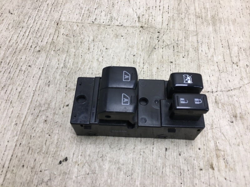 Блок управления стеклоподъемниками NV200 USA 13- 2015 M20XUS 2.0 MR20DE