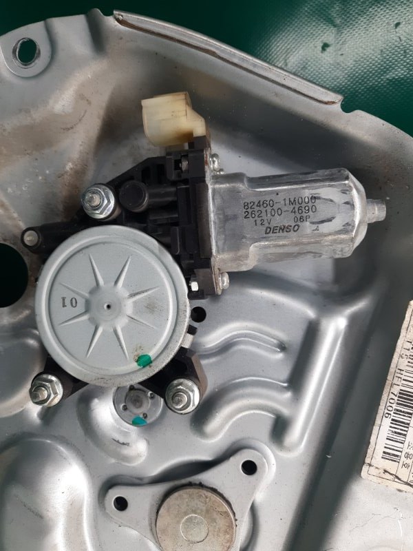 Стеклоподъемник задний правый FORTE/CERATO TD 08-13 2012 Седан G4KD 2.0L Стеклоподъемник задний правый FORTE/CERATO TD 08-13 2012 Седан G4KD 2.0L