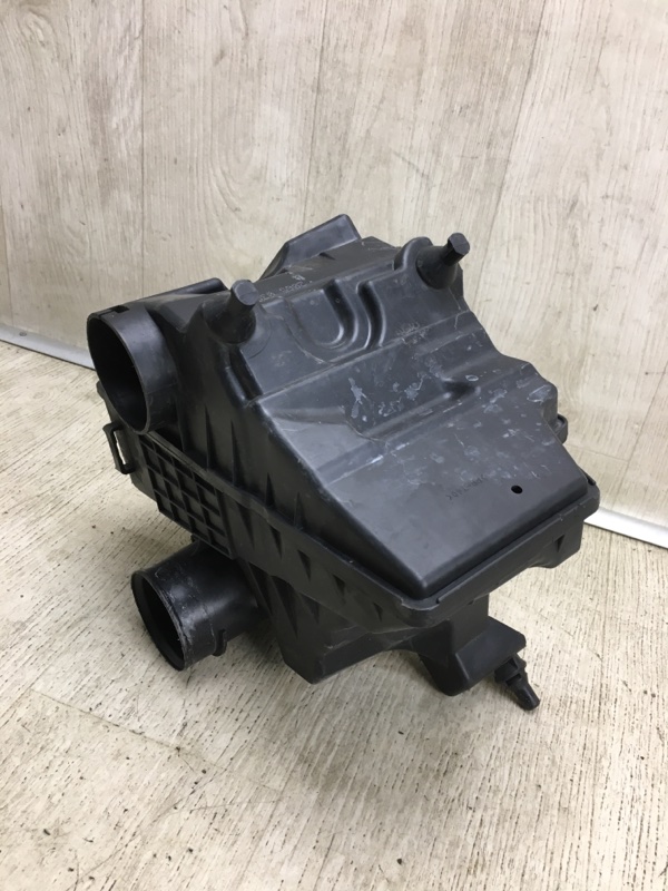 Корпус воздушного фильтра NISSAN NV200 USA 13- M20XUS 2.0 MR20DE