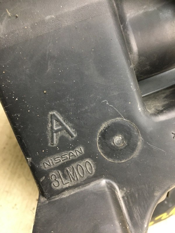 Корпус воздушного фильтра NV200 USA 13- 2015 M20XUS 2.0 MR20DE