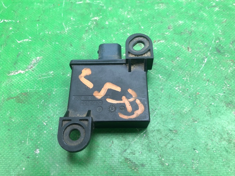 Блок управления дав.в шинах PORSCHE CAYENNE 10-18 958 4.8 M48.02