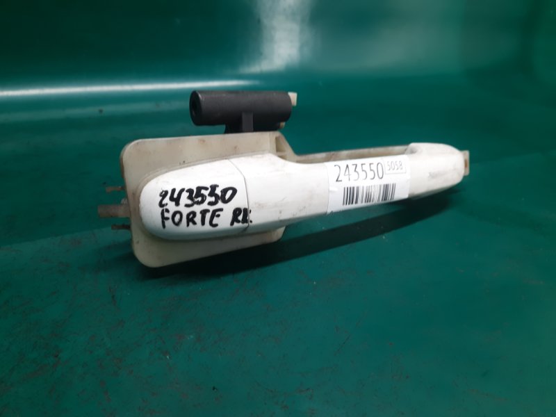 Ручка двери наружная задняя правая FORTE/CERATO TD 08-13 2012 Седан G4KD 2.0L Ручка двери наружная задняя правая FORTE/CERATO TD 08-13 2012 Седан G4KD 2.0L