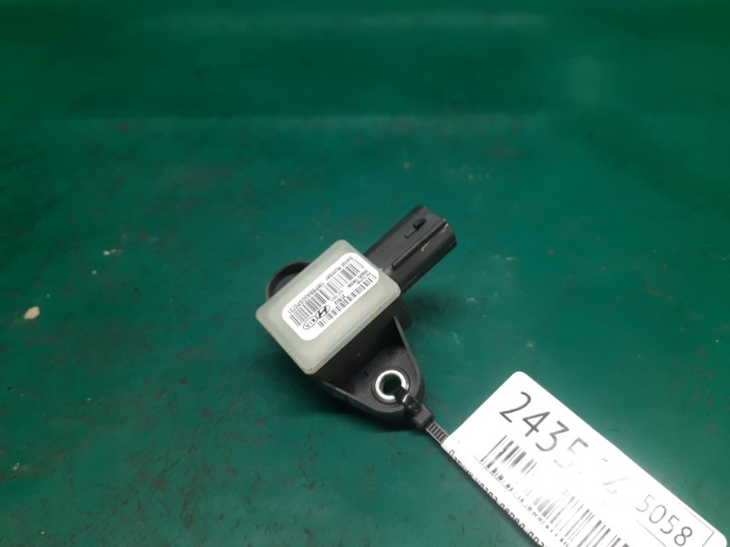 Датчик удара передний правый FORTE/CERATO TD 08-13 2012 Седан G4KD 2.0L