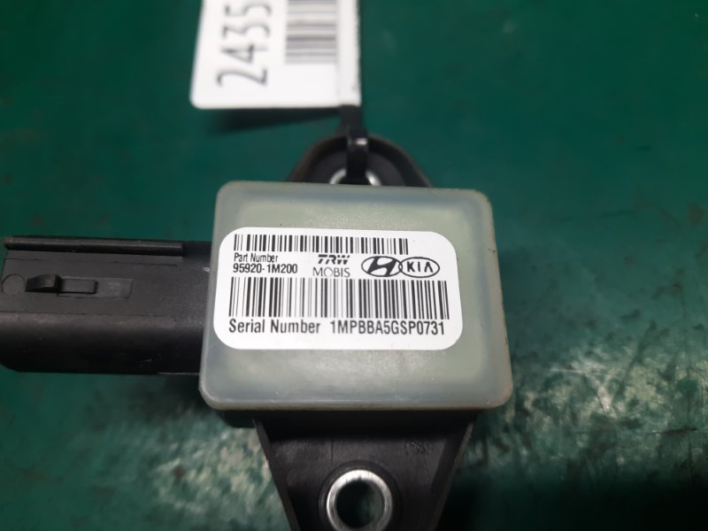 Датчик удара передний правый FORTE/CERATO TD 08-13 2012 Седан G4KD 2.0L