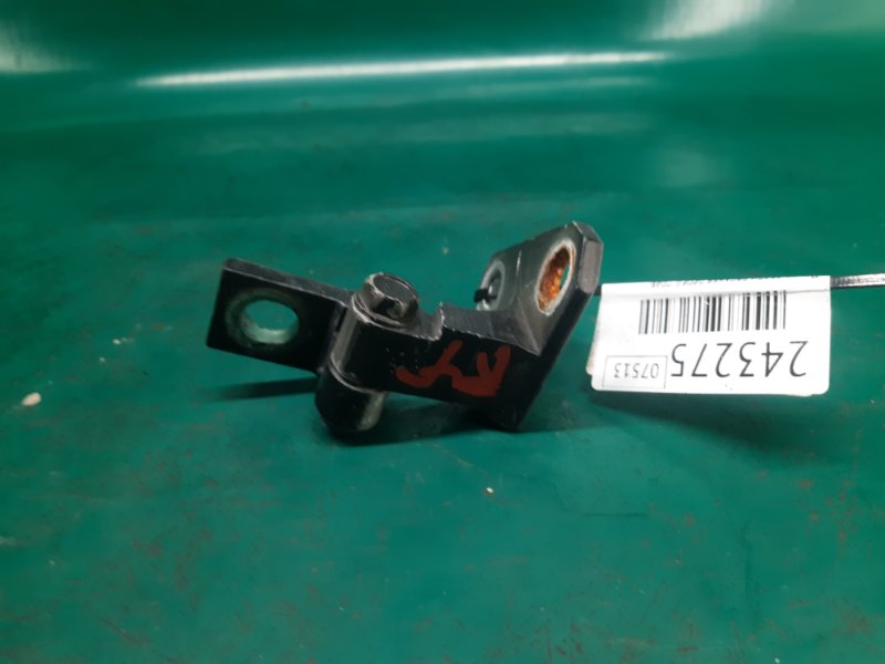 Петля двери верхняя передняя правая PASSAT CC 12-18 2014 Седан 2.0 CCTA