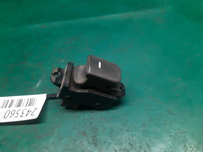 Кнопка стеклоподъемника задняя правая FORTE/CERATO TD 08-13 2012 Седан G4KD 2.0L