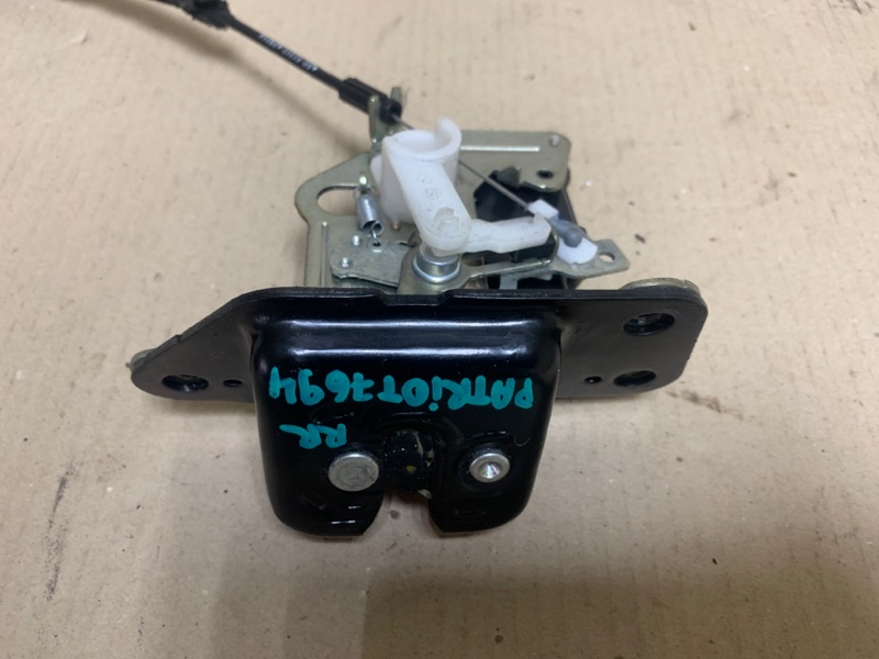 Замок крышки багажника PATRIOT 10-17 2014 Внедорожник 2.0 Замок крышки багажника PATRIOT 10-17 2014 Внедорожник 2.0