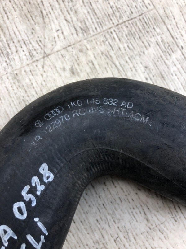 Патрубок интеркулера JETTA USA 10-17 2013 162 2.0 CPLA