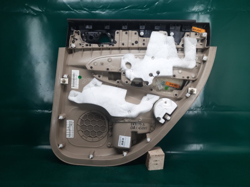 Карта двери задняя левая GRAND CHEROKEE 11-22 2013 Внедорожник 5.7 Карта двери задняя левая GRAND CHEROKEE 11-22 2013 Внедорожник 5.7