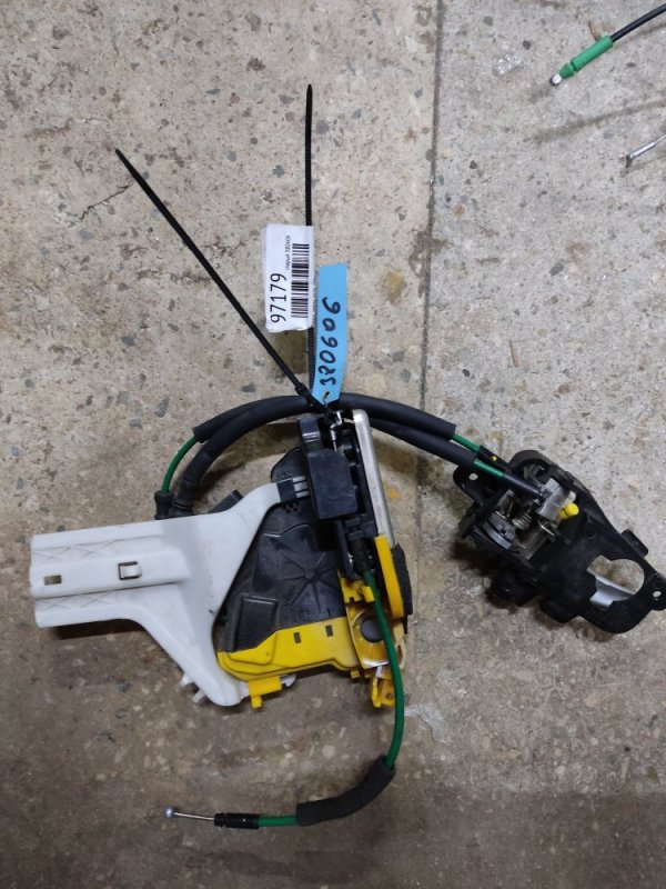 Замок двери задний левый HYUNDAI I30 GD 12-17 81410-A5100 Б/У