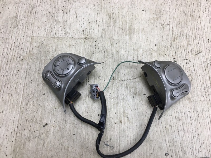 Кнопки на руль NISSAN NV200 USA 13- 25550-9KH4A Б/У