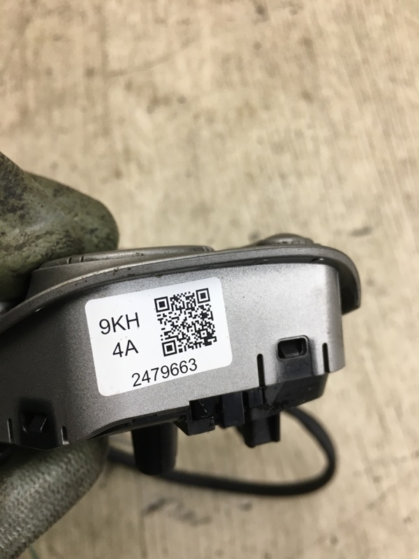 Кнопки на руль NV200 USA 13-