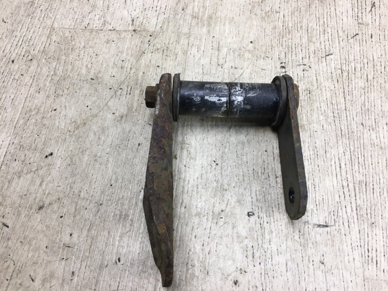 Кронштейн задний левый NV200 USA 13- 2015 M20XUS 2.0 MR20DE