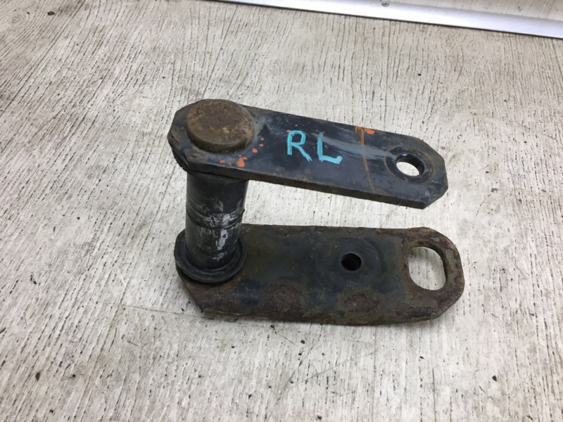 Кронштейн задний левый NV200 USA 13- 2015 M20XUS 2.0 MR20DE