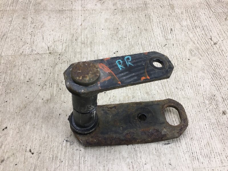 Кронштейн задний правый NV200 USA 13- 2015 M20XUS 2.0 MR20DE