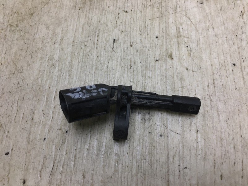 Датчик ABS задний правый JETTA USA 10-17 2013 162 2.0 CBPA