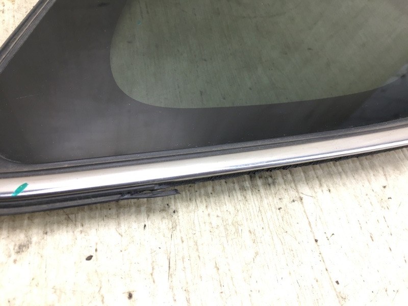 Стекло в кузов заднее правое RAV4 13-19 2017 ZSA42 2.0 3ZRFE Стекло в кузов заднее правое RAV4 13-19 2017 ZSA42 2.0 3ZRFE