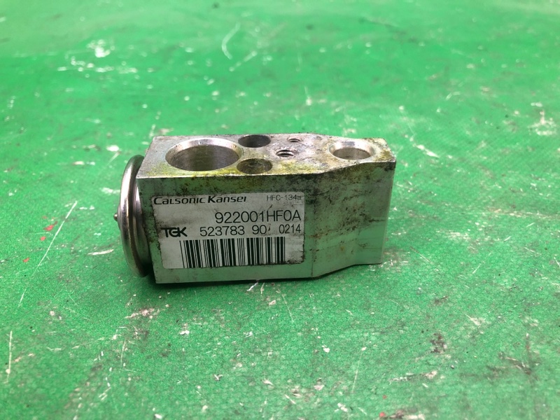 Запчасть клапан кондиционера NISSAN NV200 USA 13- 2.0 92200-1HF0A Б/У Клапан кондиционера NISSAN NV200 USA 13- 2.0 92200-1HF0A Б/У