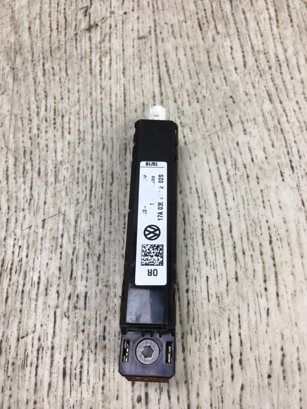 Усилитель антенны VOLKSWAGEN JETTA USA 18- JEM 1.4 DGXA