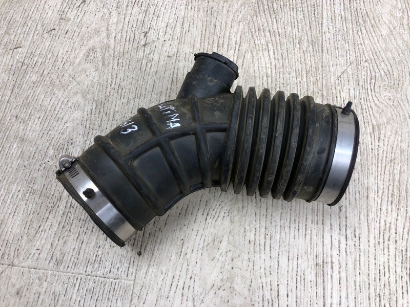 Запчасть патрубок воздушного фильтра NISSAN ALTIMA L33 12-18 2015 L33 2.5 QR25DE 16576-3TA0B Б/У Патрубок воздушного фильтра NISSAN ALTIMA L33 12-18 2015 L33 2.5 QR25DE 16576-3TA0B Б/У